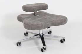 Krzesło rehabilitacyjne do aktywnego siedzenia